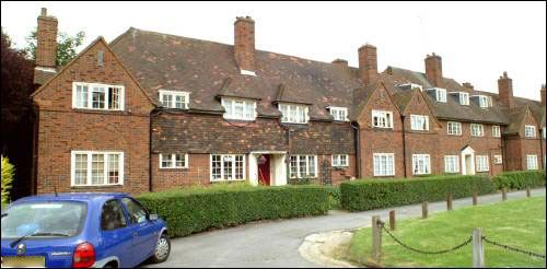 Emmott Close Stowe House a